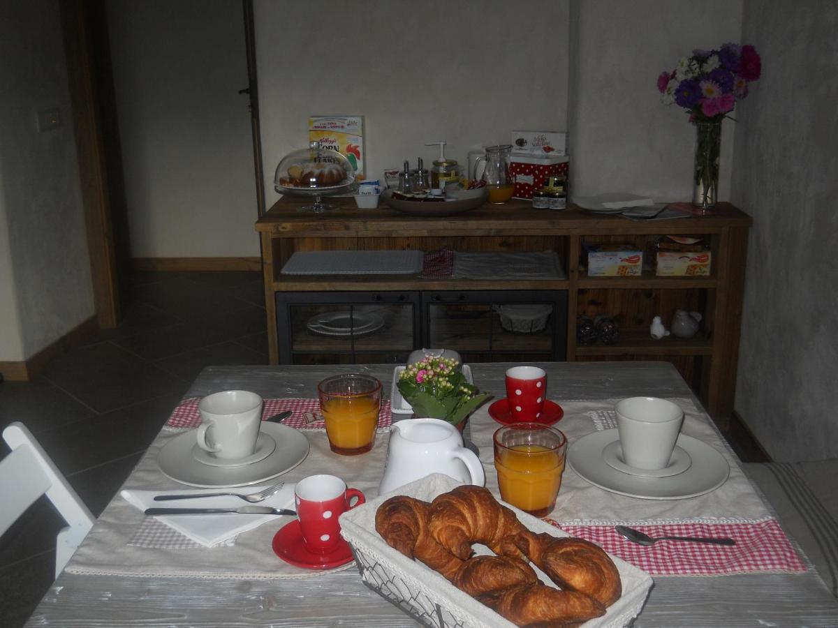 La Vita In Campagna Villa di Tirano Екстериор снимка