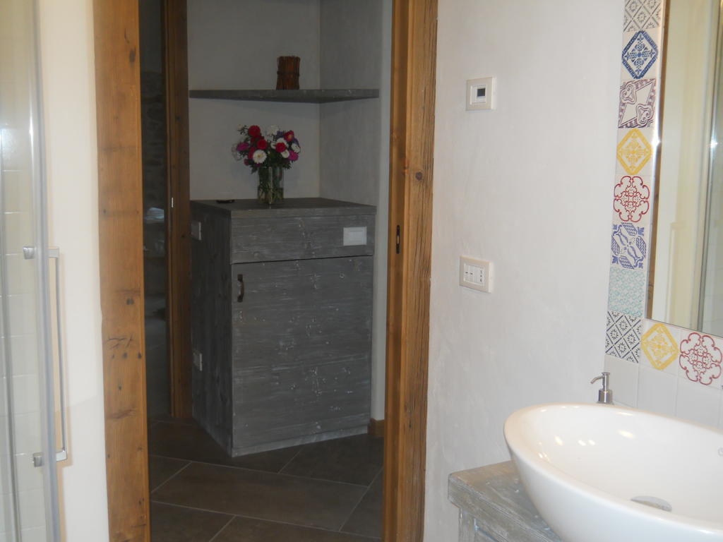 La Vita In Campagna Villa di Tirano Стая снимка