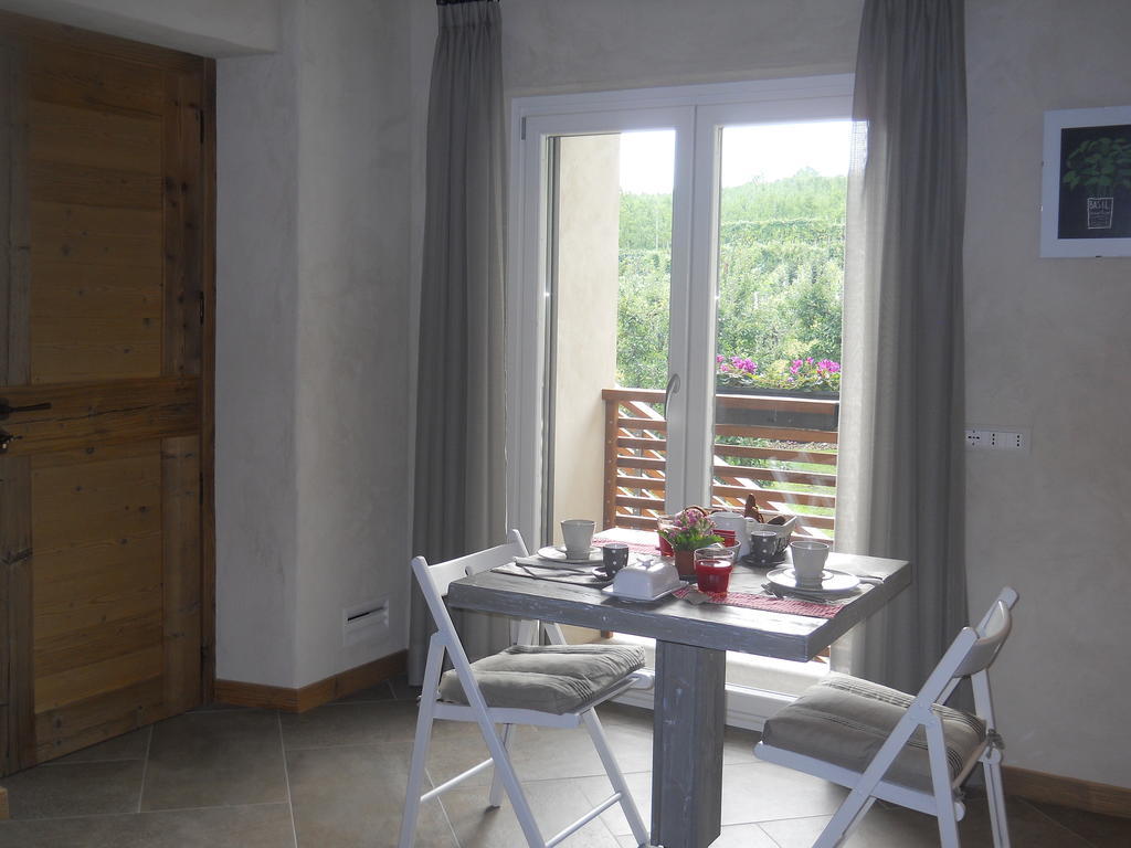 La Vita In Campagna Villa di Tirano Екстериор снимка